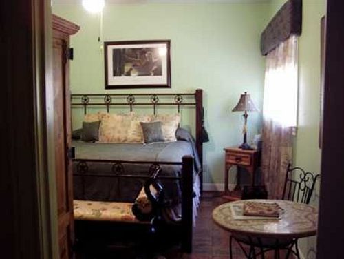 Creekhaven Inn & Spa Wimberley Bagian luar foto