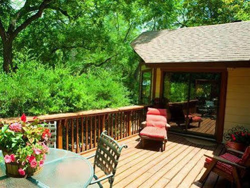 Creekhaven Inn & Spa Wimberley Bagian luar foto