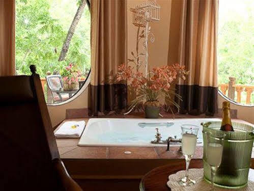 Creekhaven Inn & Spa Wimberley Bagian luar foto